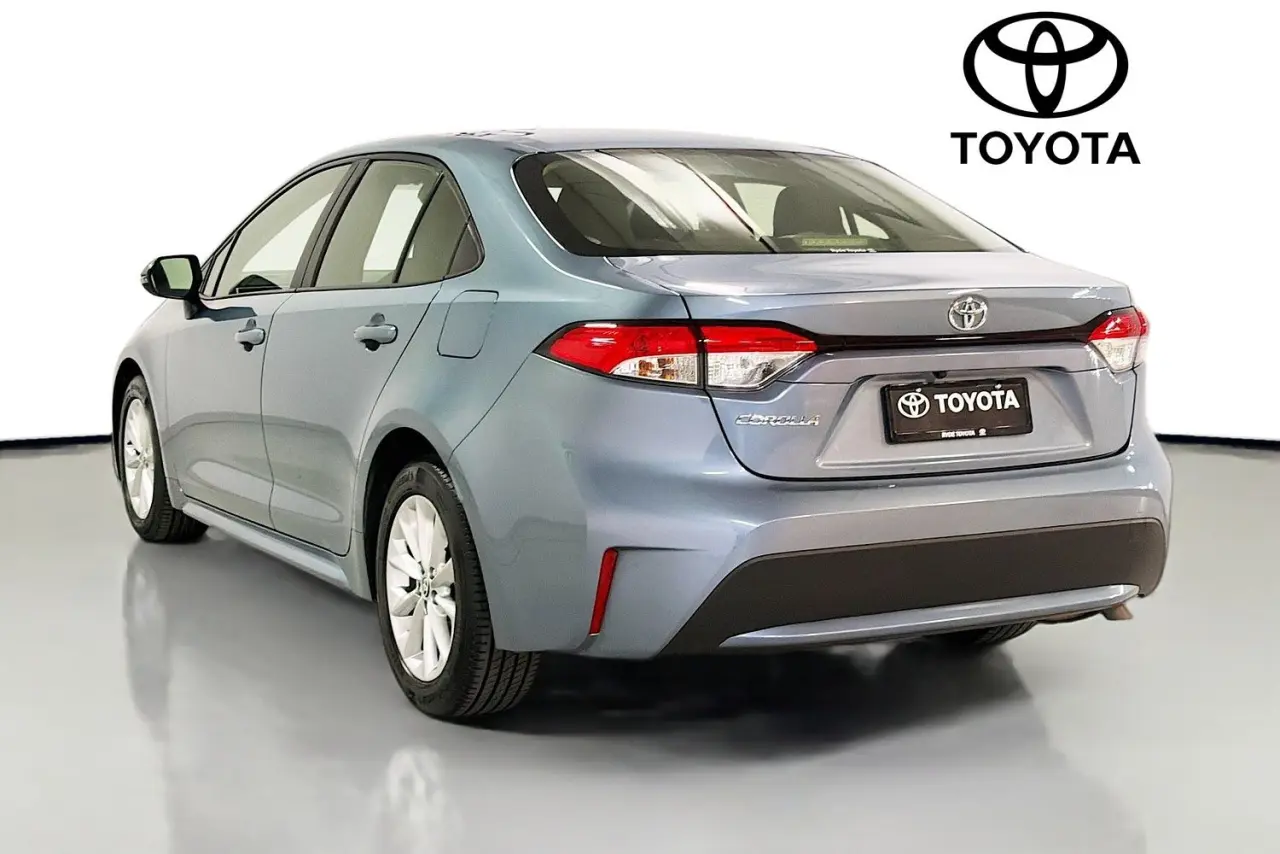 2019 Toyota Corolla Gallery Image 6