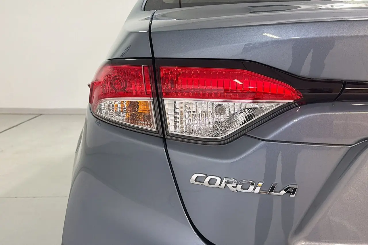 2019 Toyota Corolla Gallery Image 8