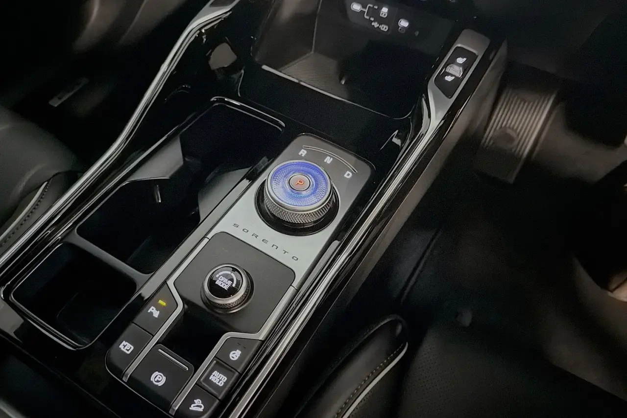 2025 Kia Sorento Gallery Image 18