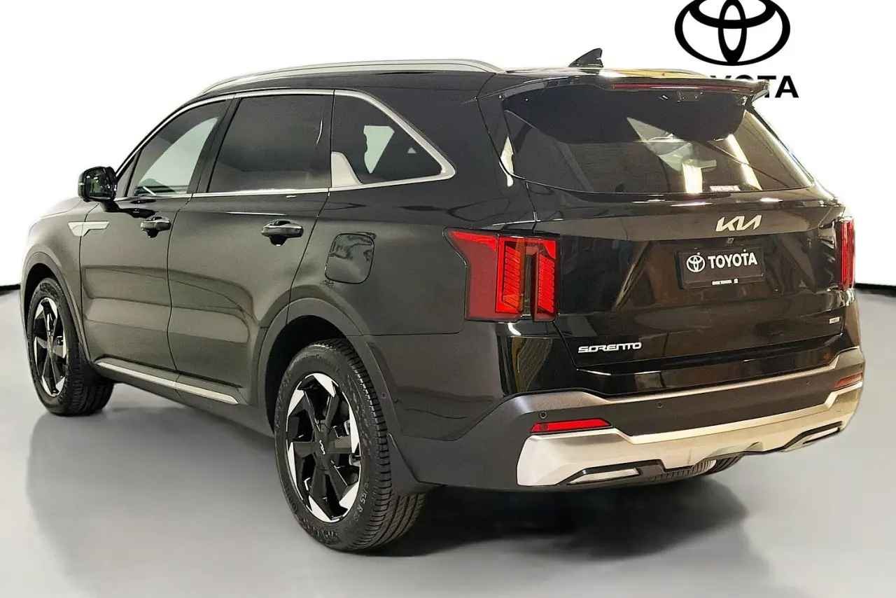 2025 Kia Sorento Gallery Image 6