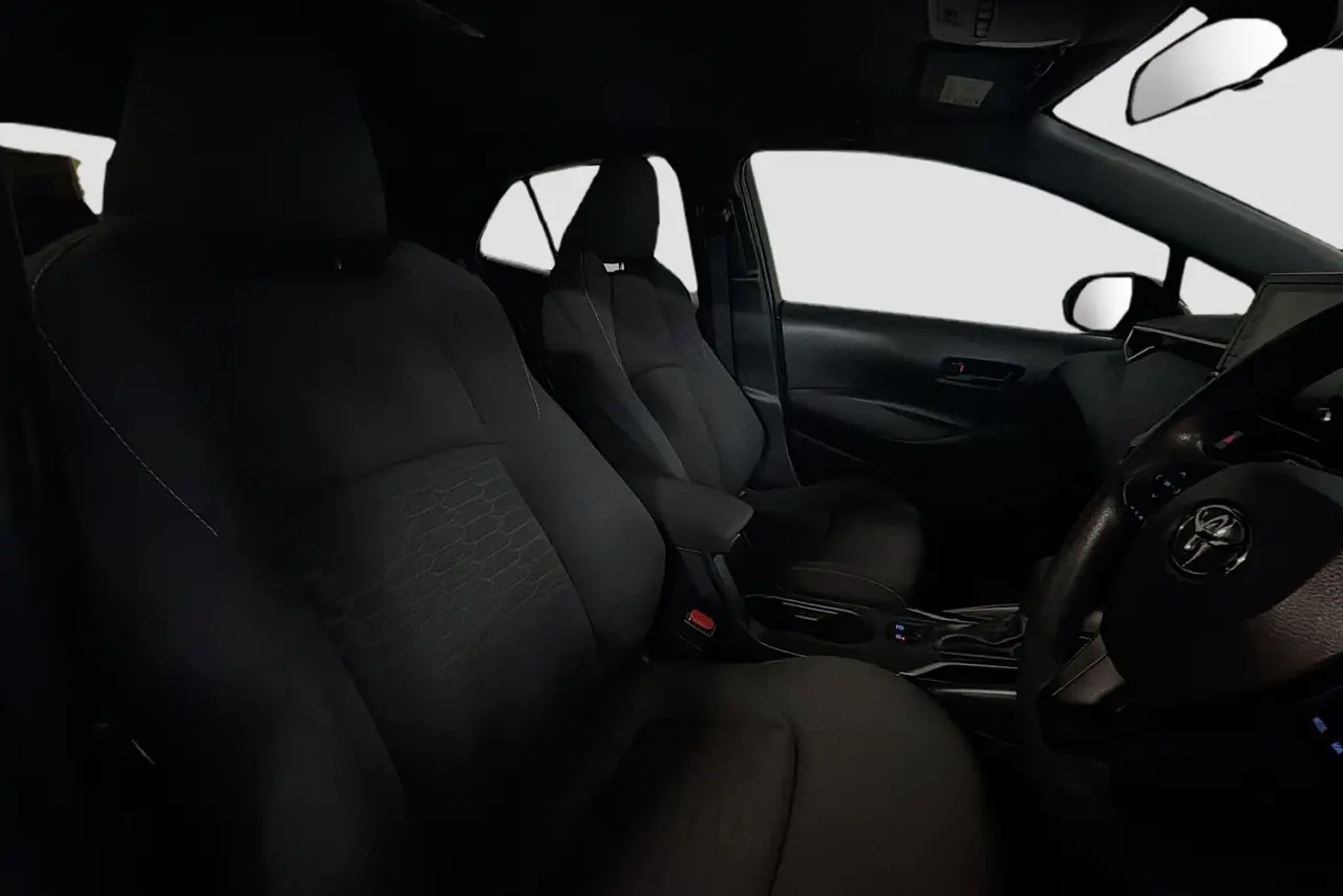 2022 Toyota Corolla Gallery Image 13
