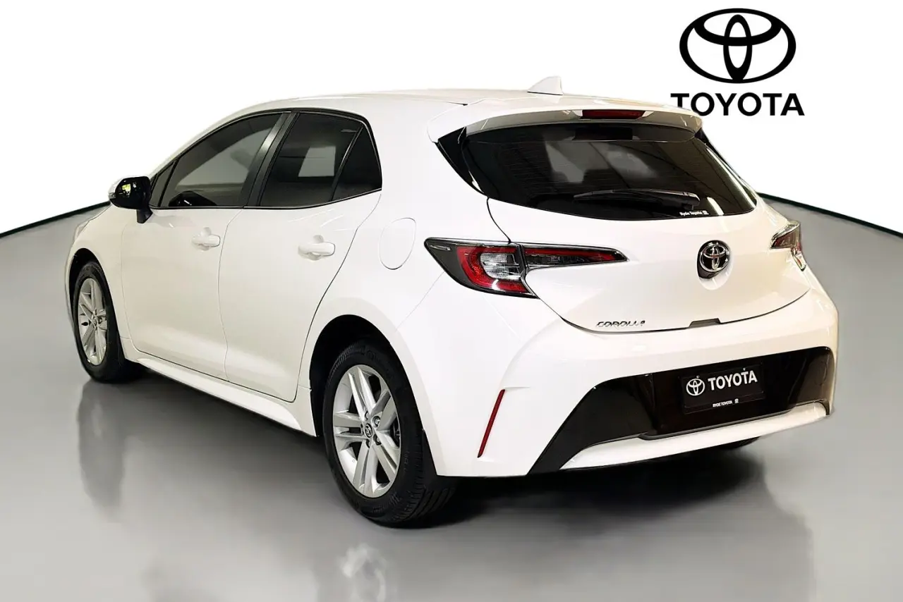 2022 Toyota Corolla Gallery Image 6
