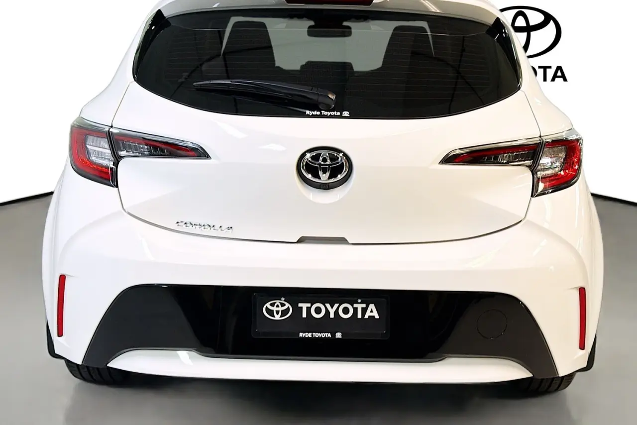 2022 Toyota Corolla Gallery Image 7