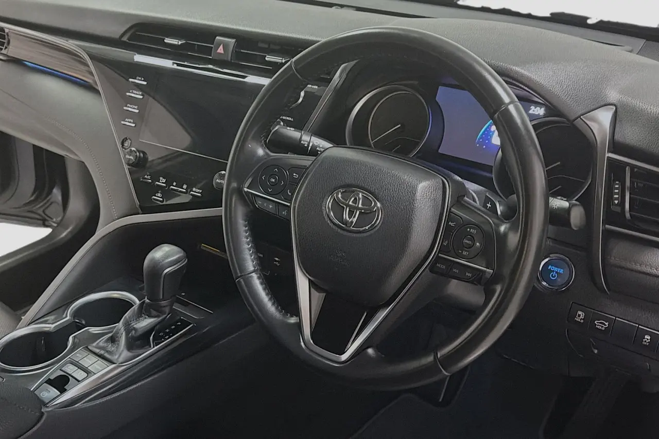 2020 Toyota Camry Gallery Image 14
