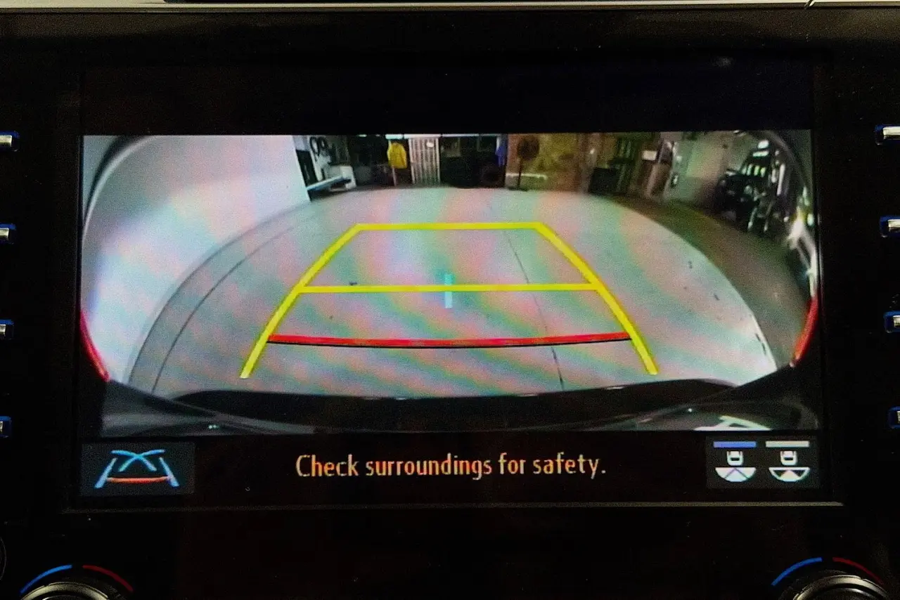 2020 Toyota Camry Gallery Image 17