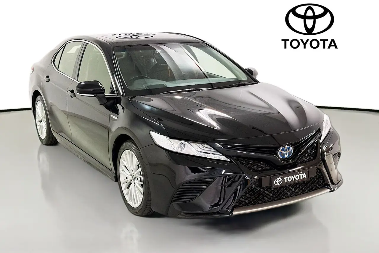 2020 Toyota Camry Gallery Image 31