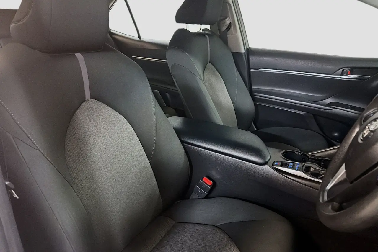 2023 Toyota Camry Gallery Image 12