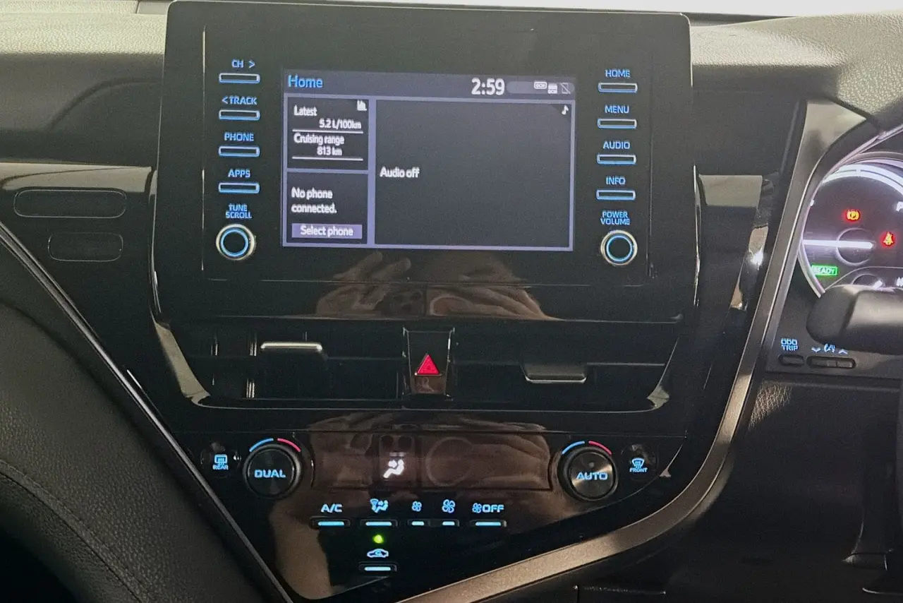 2023 Toyota Camry Gallery Image 14