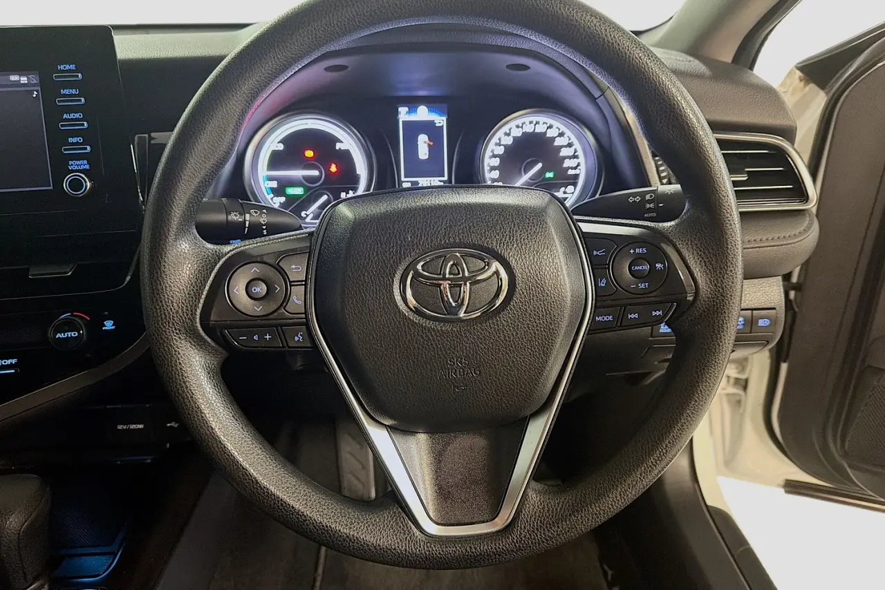 2023 Toyota Camry Gallery Image 19