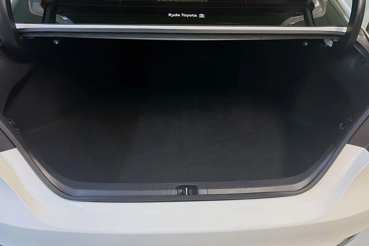 2023 Toyota Camry Gallery Image 25