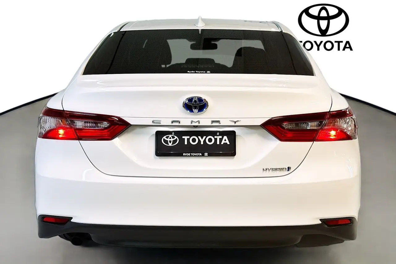 2023 Toyota Camry Gallery Image 7