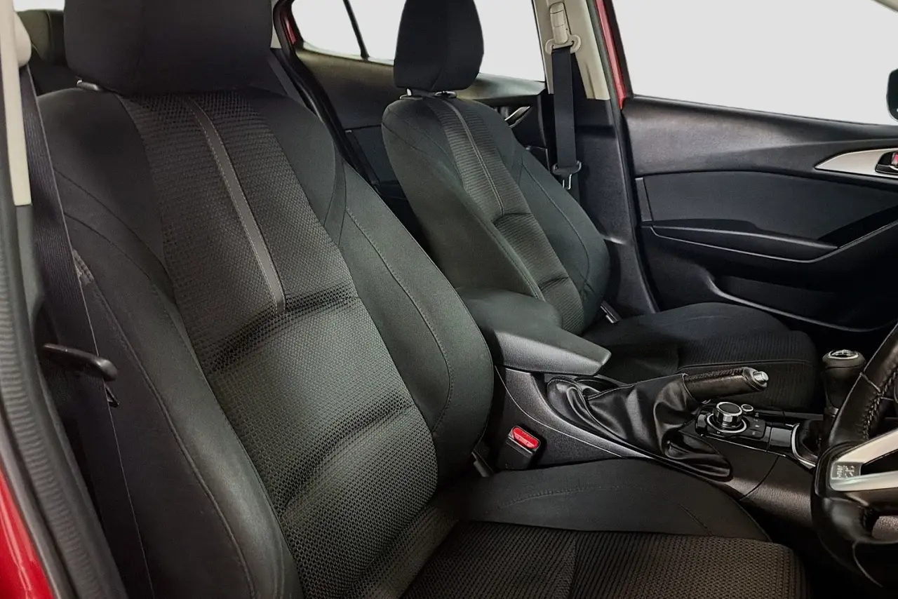 2016 Mazda 3 Gallery Image 12