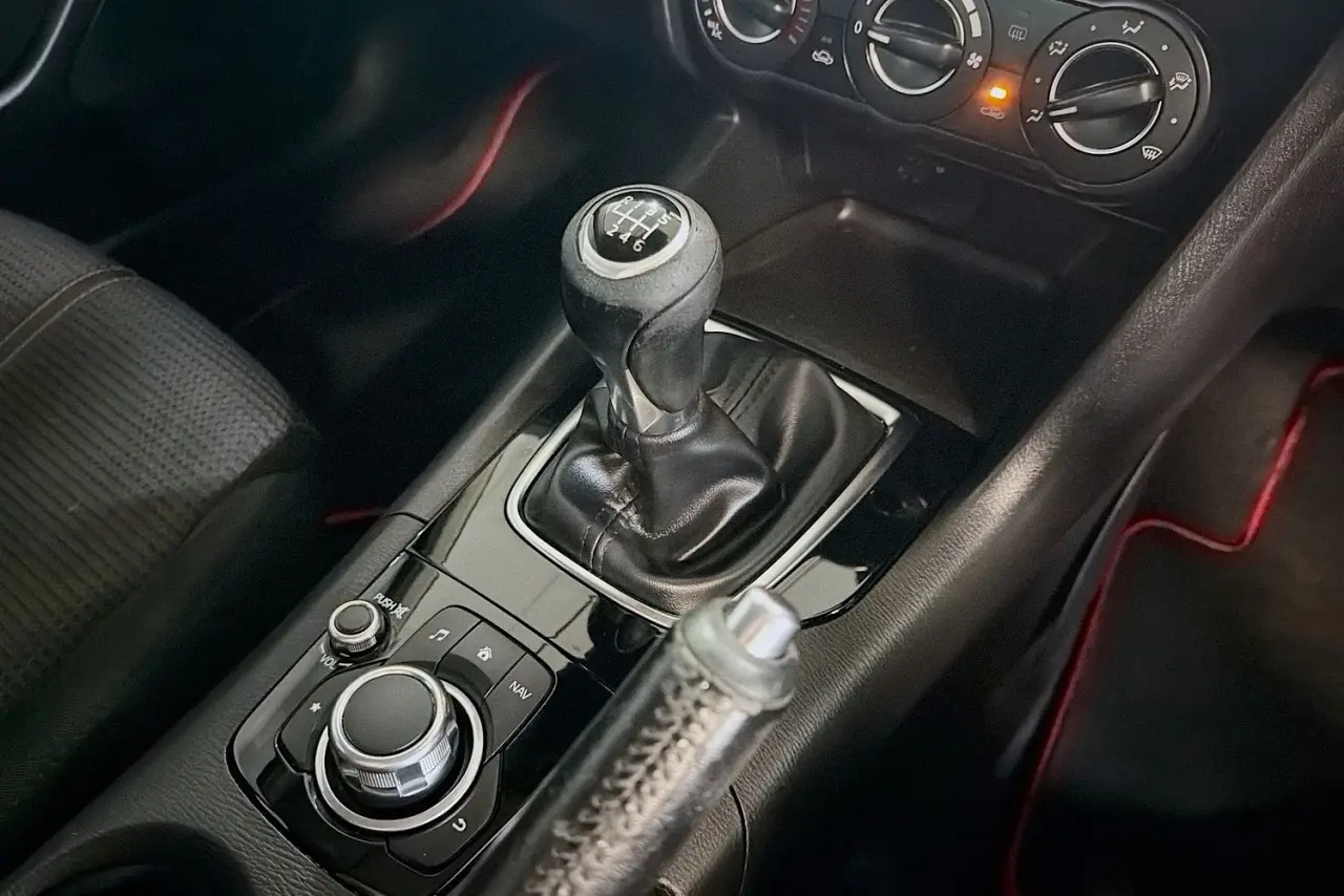 2016 Mazda 3 Gallery Image 17