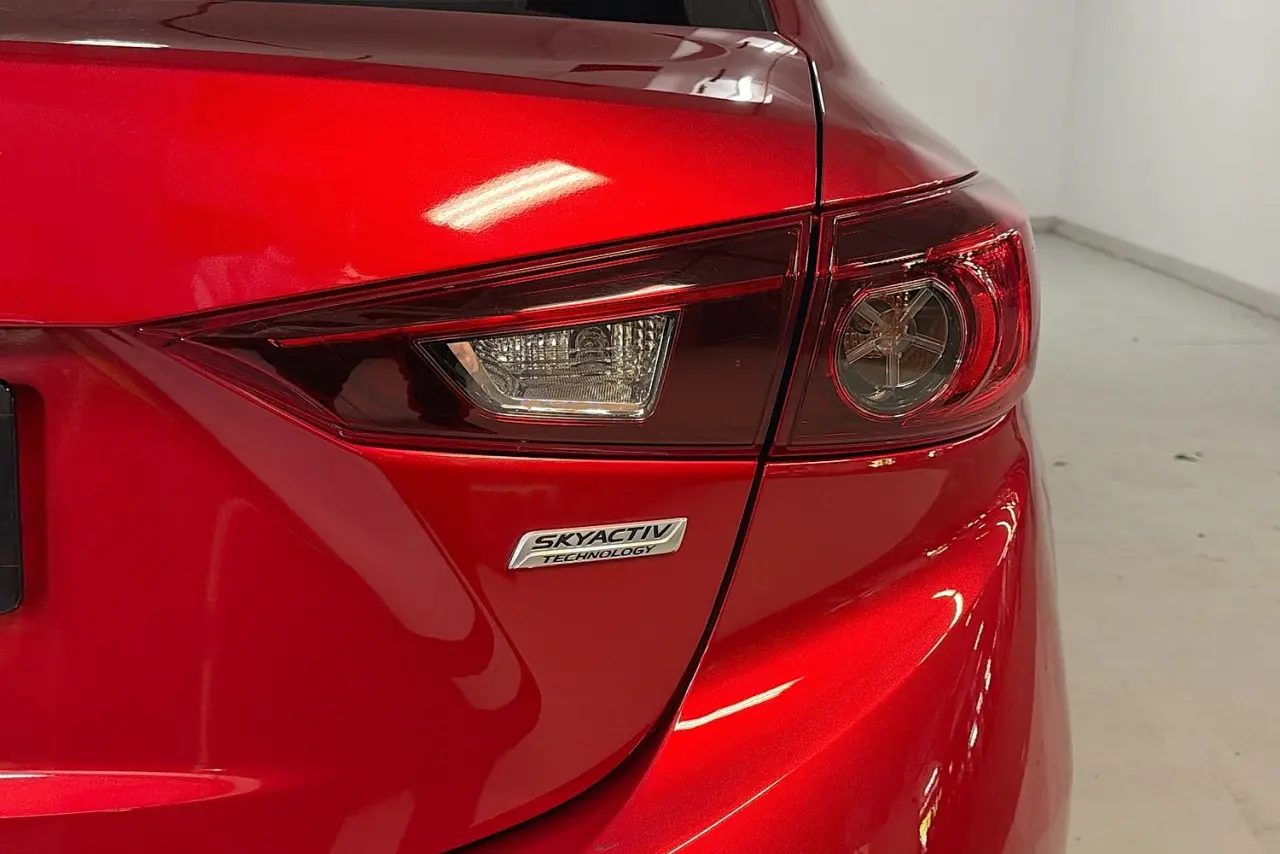 2016 Mazda 3 Gallery Image 9