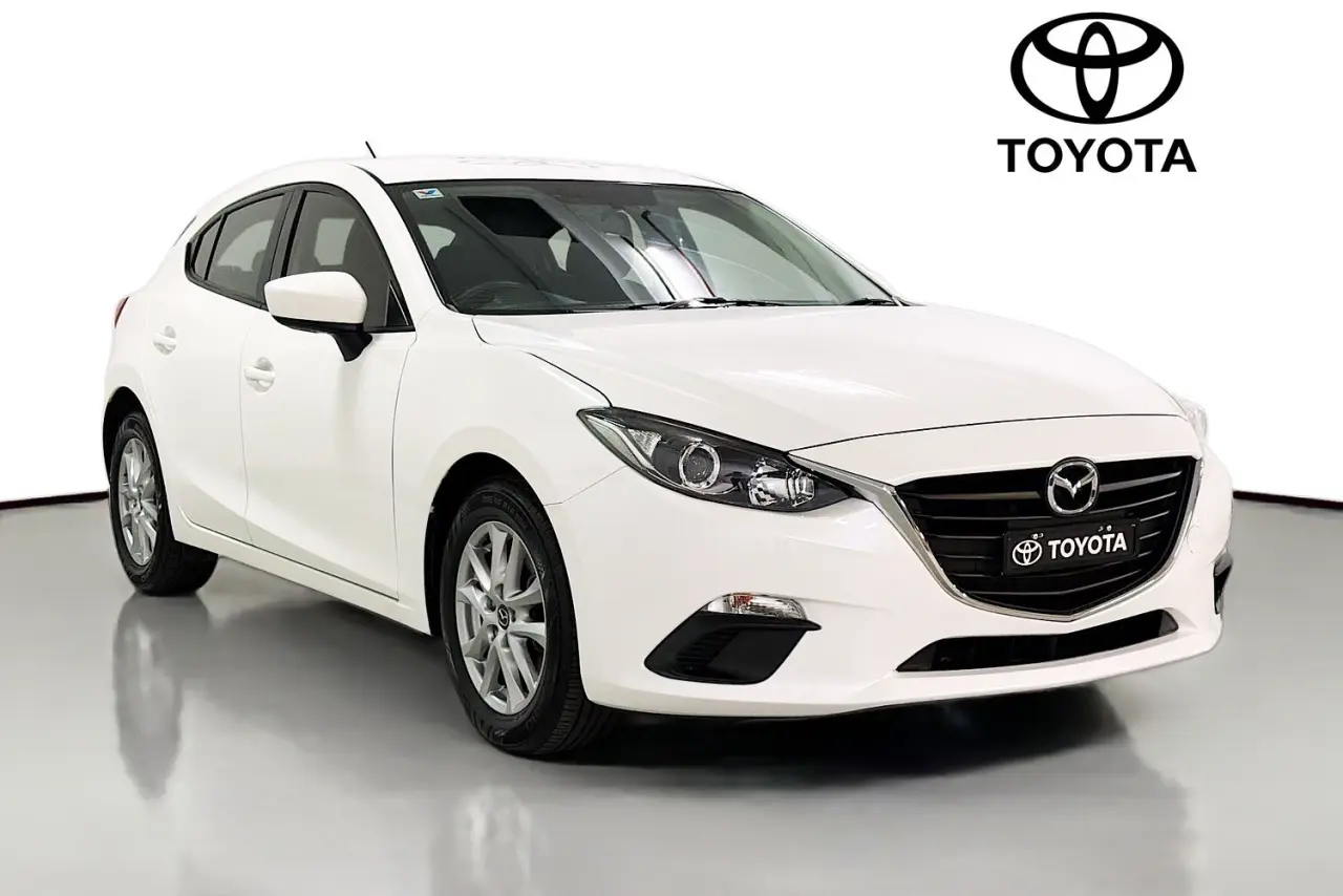 2016 Mazda 3 Image