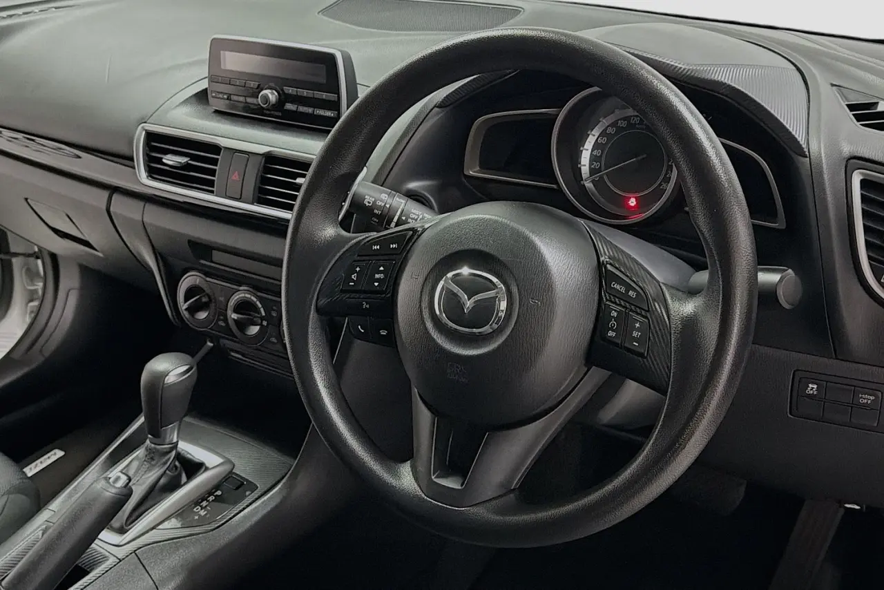 2016 Mazda 3 Gallery Image 14
