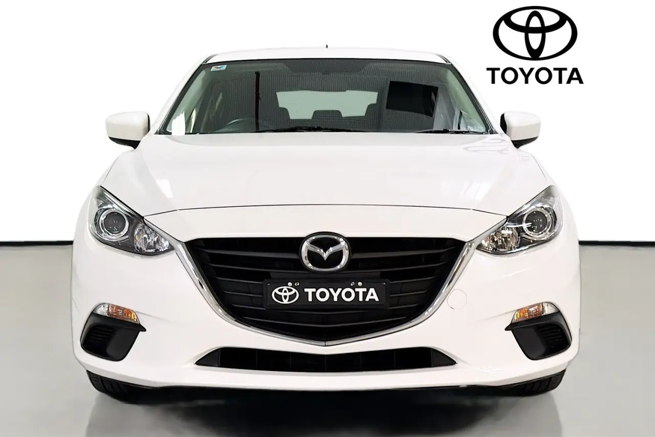 2016 Mazda 3 Gallery Image 2