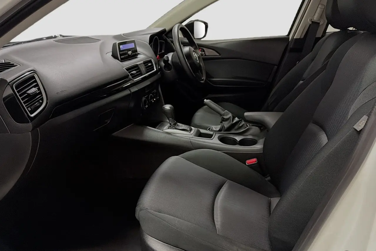 2016 Mazda 3 Gallery Image 23