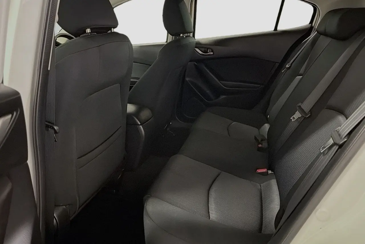 2016 Mazda 3 Gallery Image 24