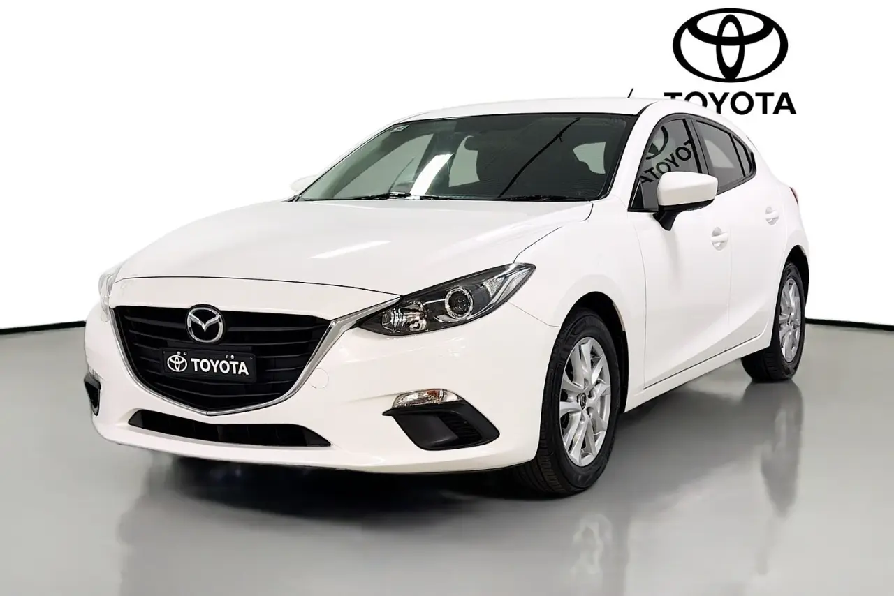 2016 Mazda 3 Gallery Image 4