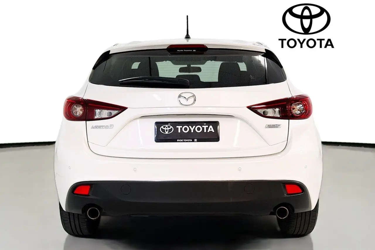 2016 Mazda 3 Gallery Image 7