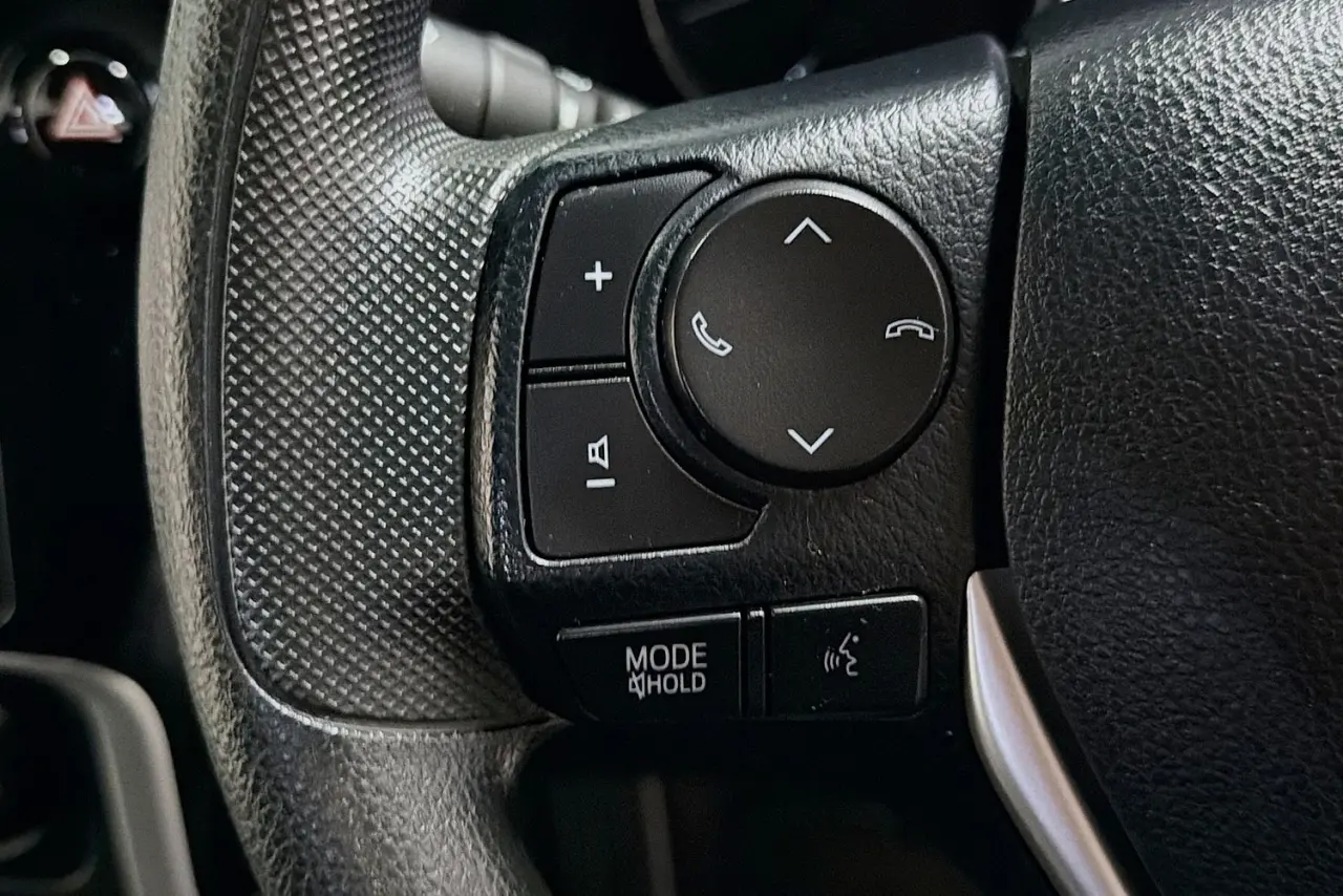 2018 Toyota Corolla Gallery Image 18