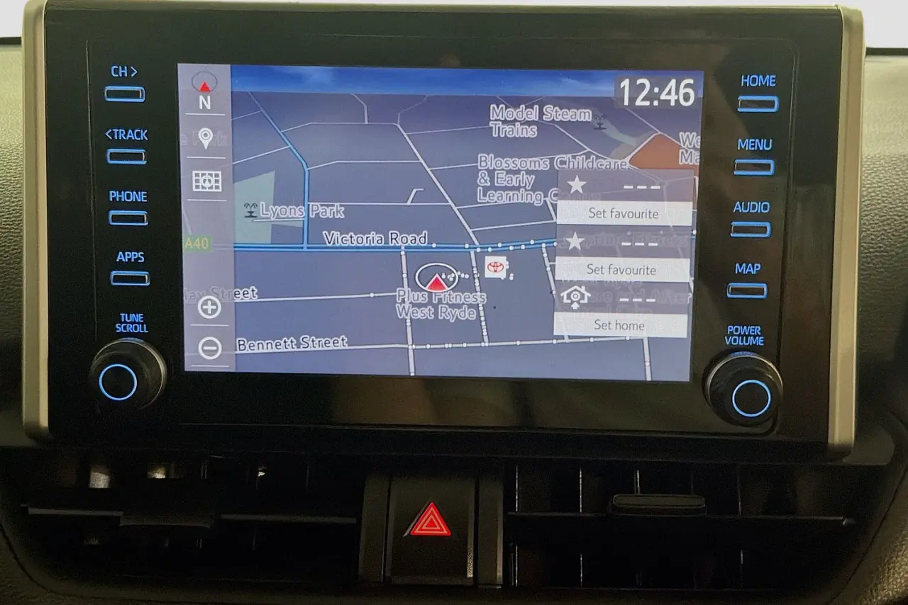 2022 Toyota RAV4 Gallery Image 16
