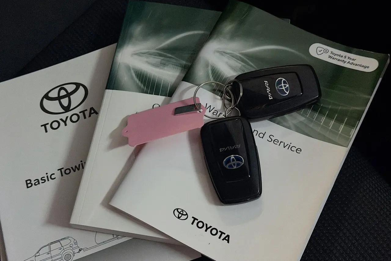 2022 Toyota RAV4 Gallery Image 29