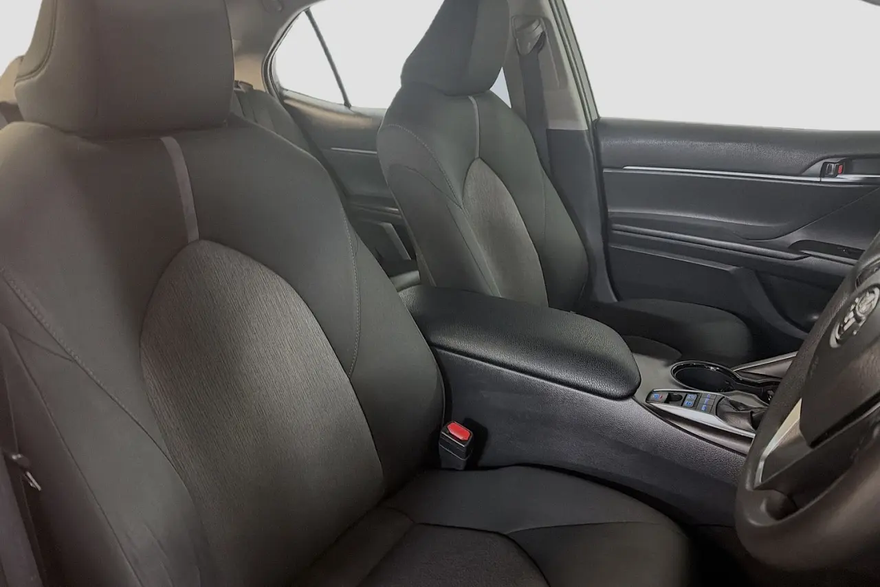 2024 Toyota Camry Gallery Image 12