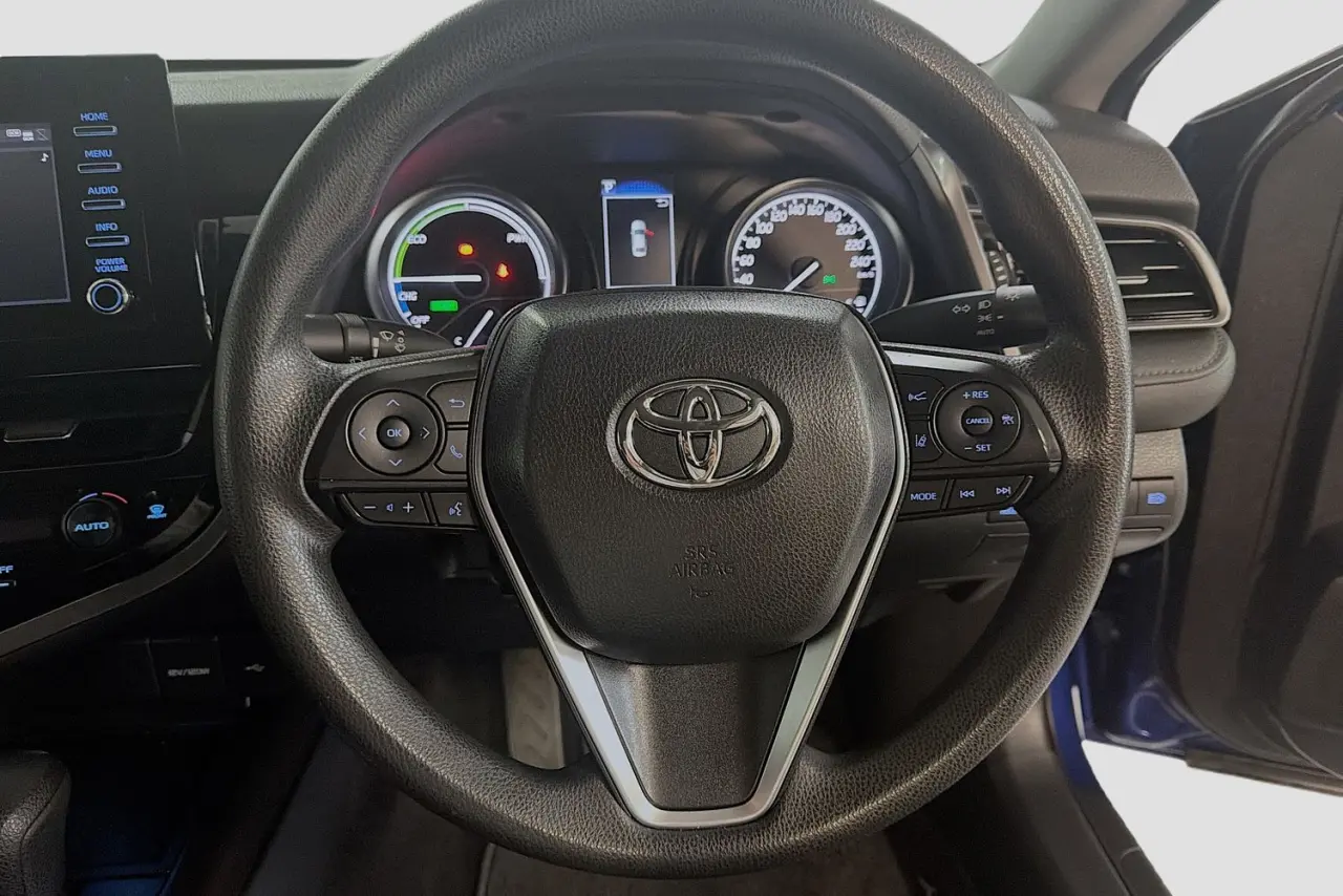 2024 Toyota Camry Gallery Image 19