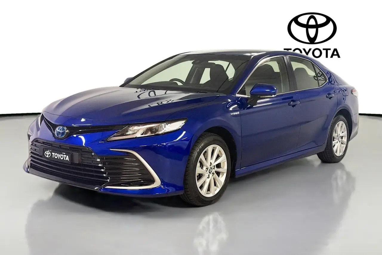 2024 Toyota Camry Gallery Image 4