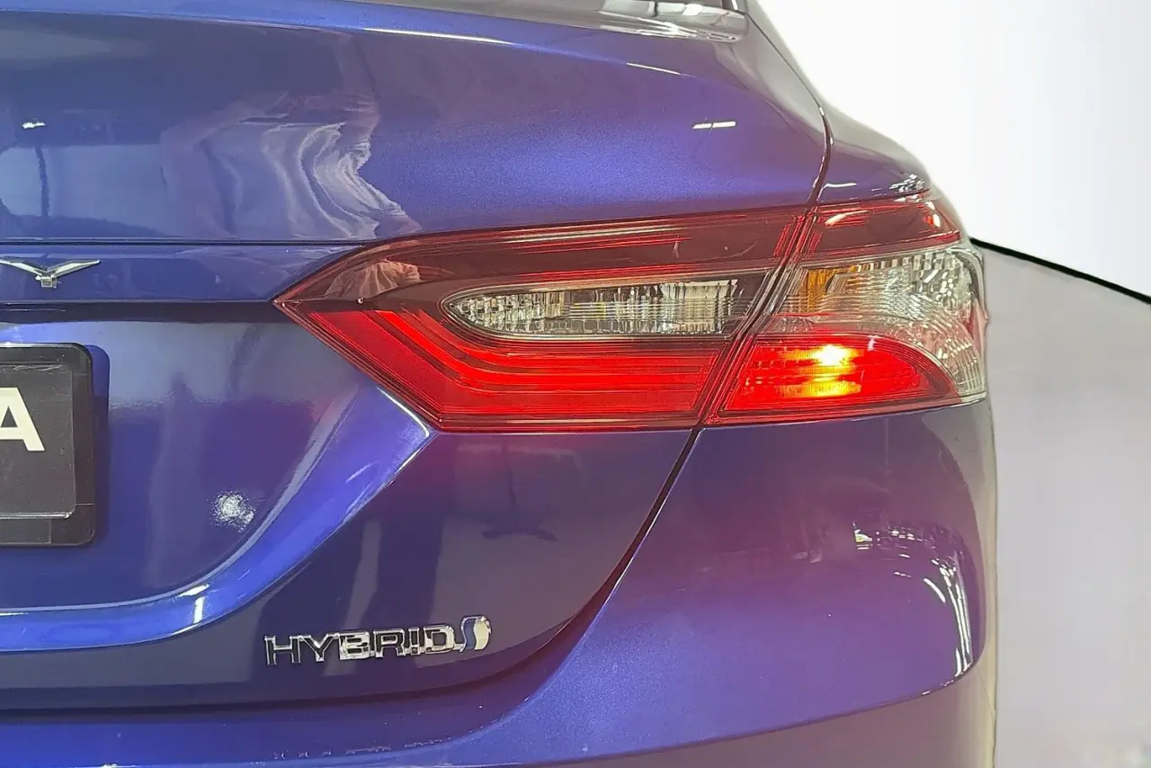 2024 Toyota Camry Gallery Image 9