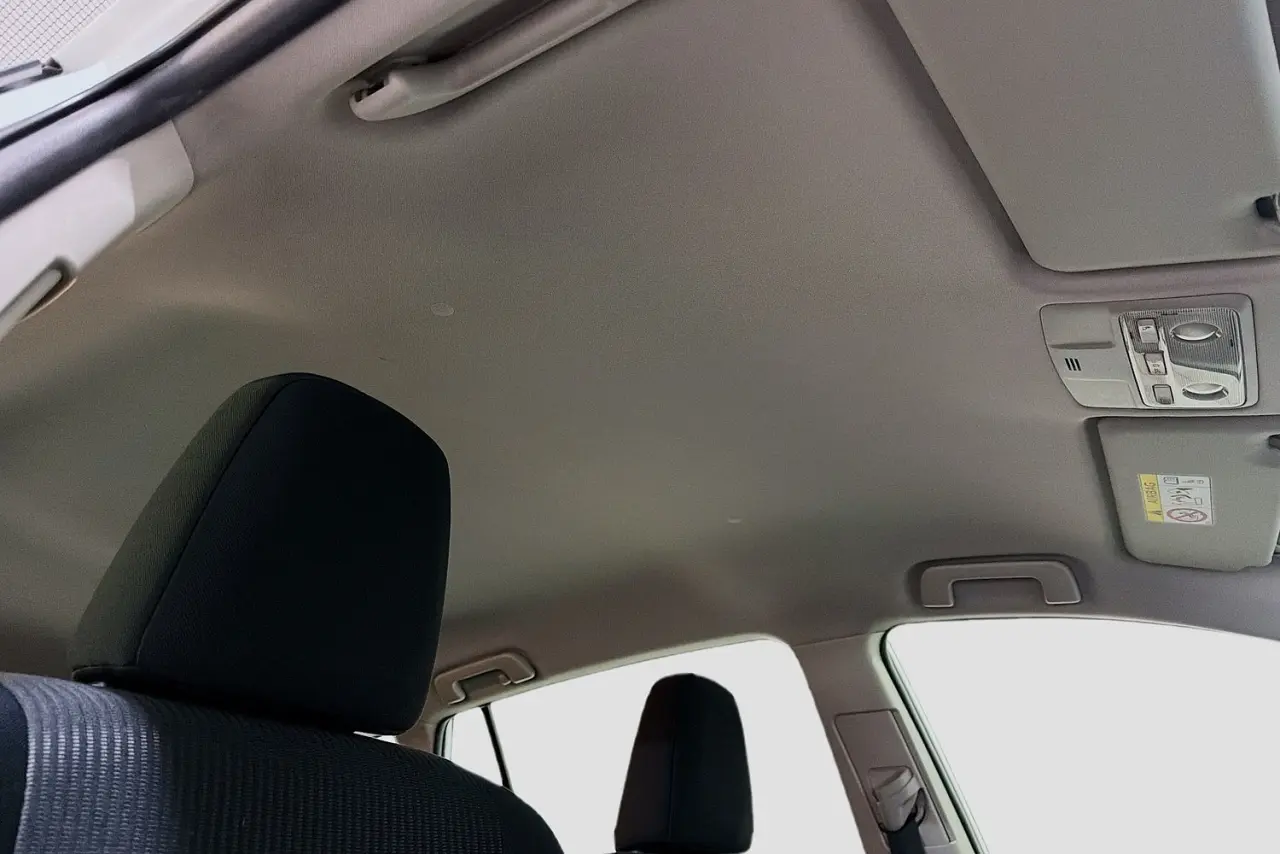 2013 Toyota RAV4 Gallery Image 12