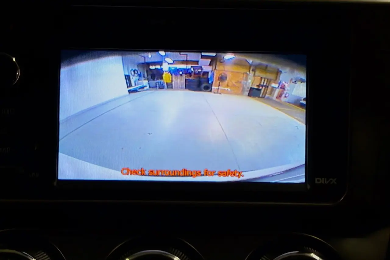 2013 Toyota RAV4 Gallery Image 16