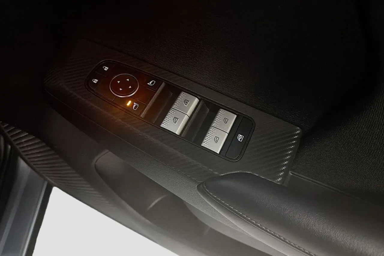 2022 Mitsubishi Outlander Gallery Image 23