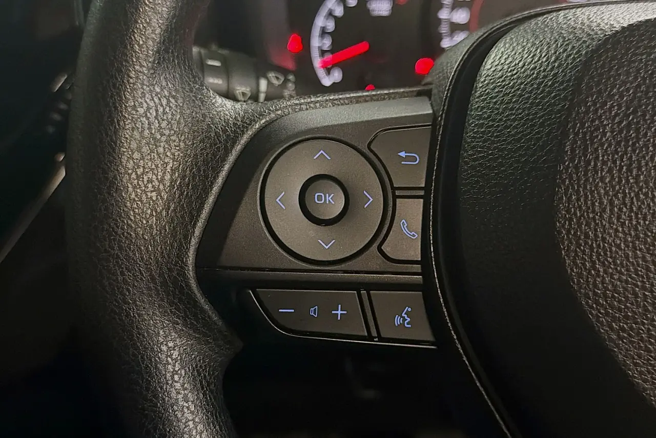 2022 Toyota Corolla Gallery Image 17