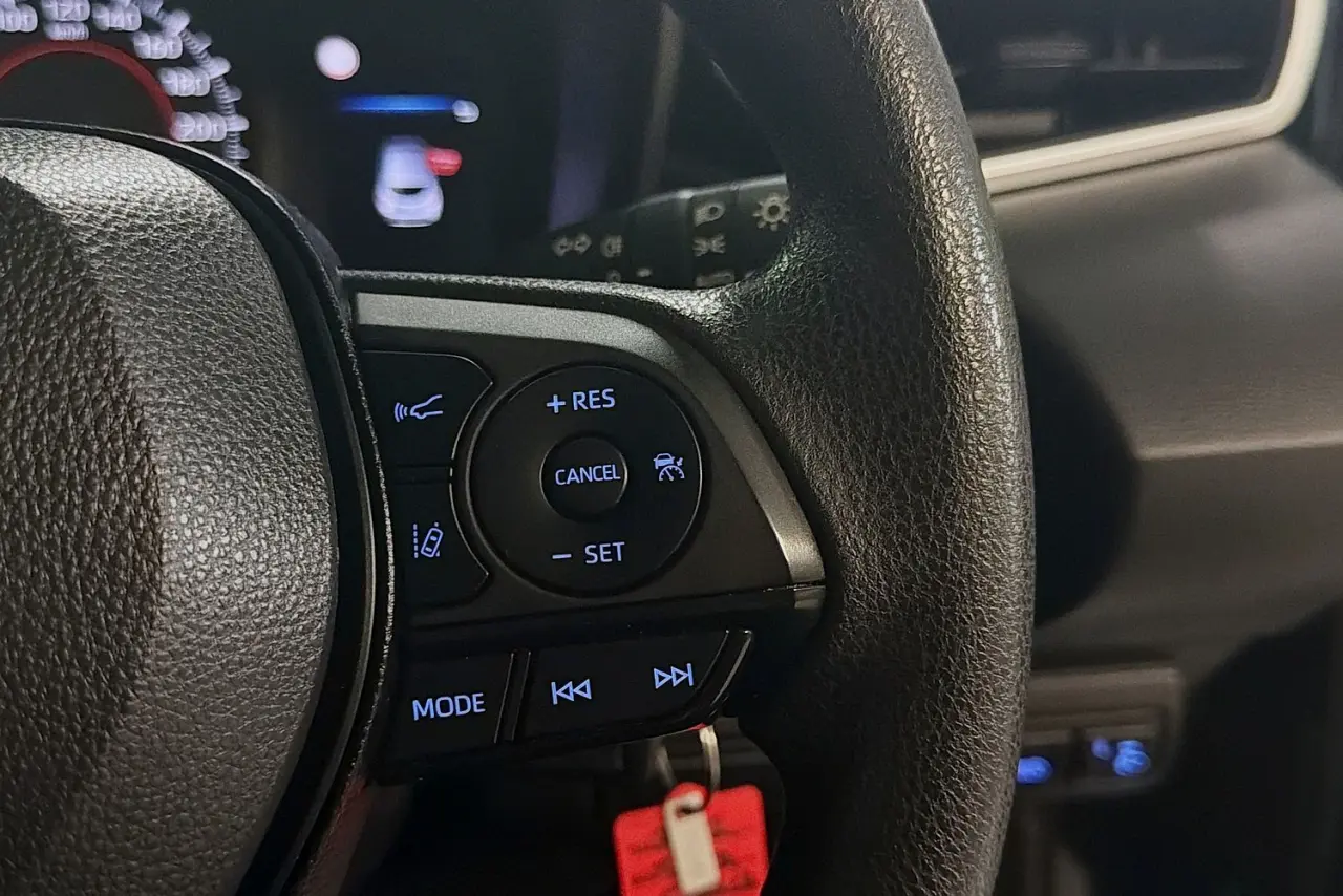 2022 Toyota Corolla Gallery Image 18