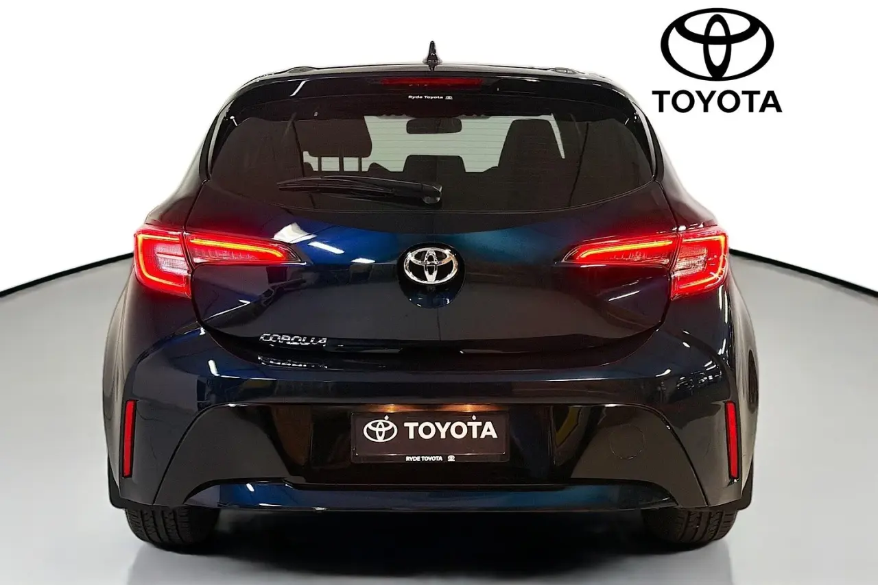 2022 Toyota Corolla Gallery Image 7