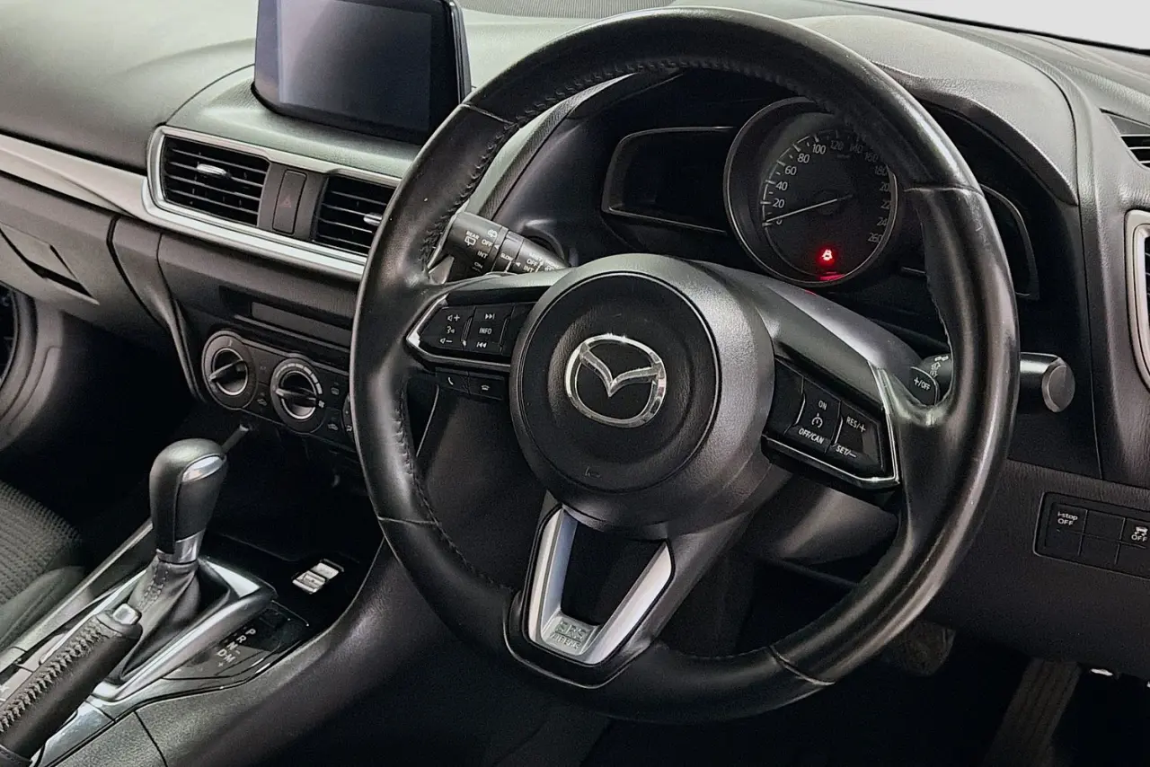 2017 Mazda 3 Gallery Image 14