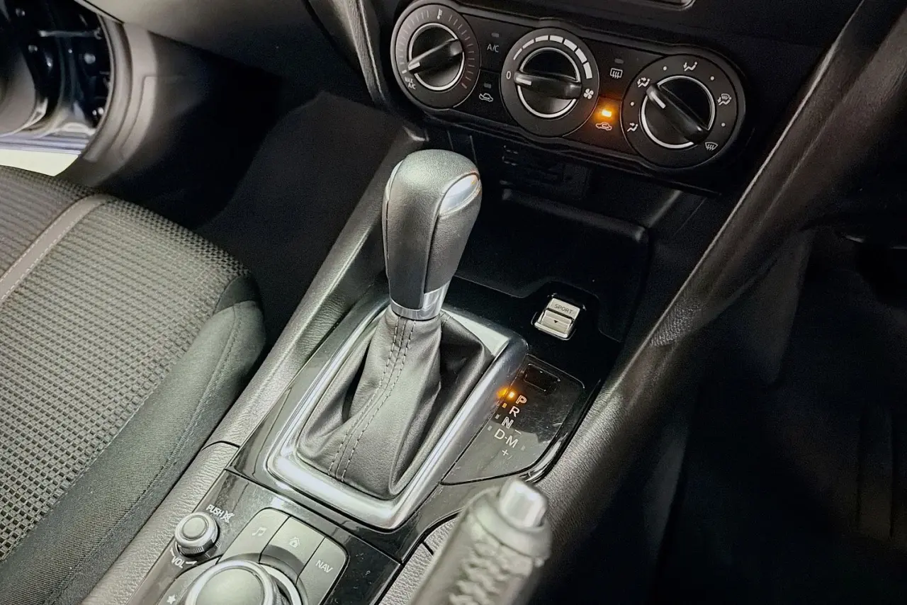2017 Mazda 3 Gallery Image 18