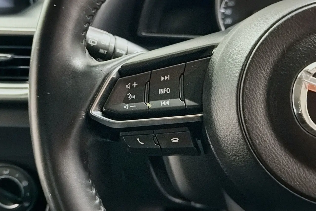 2017 Mazda 3 Gallery Image 19