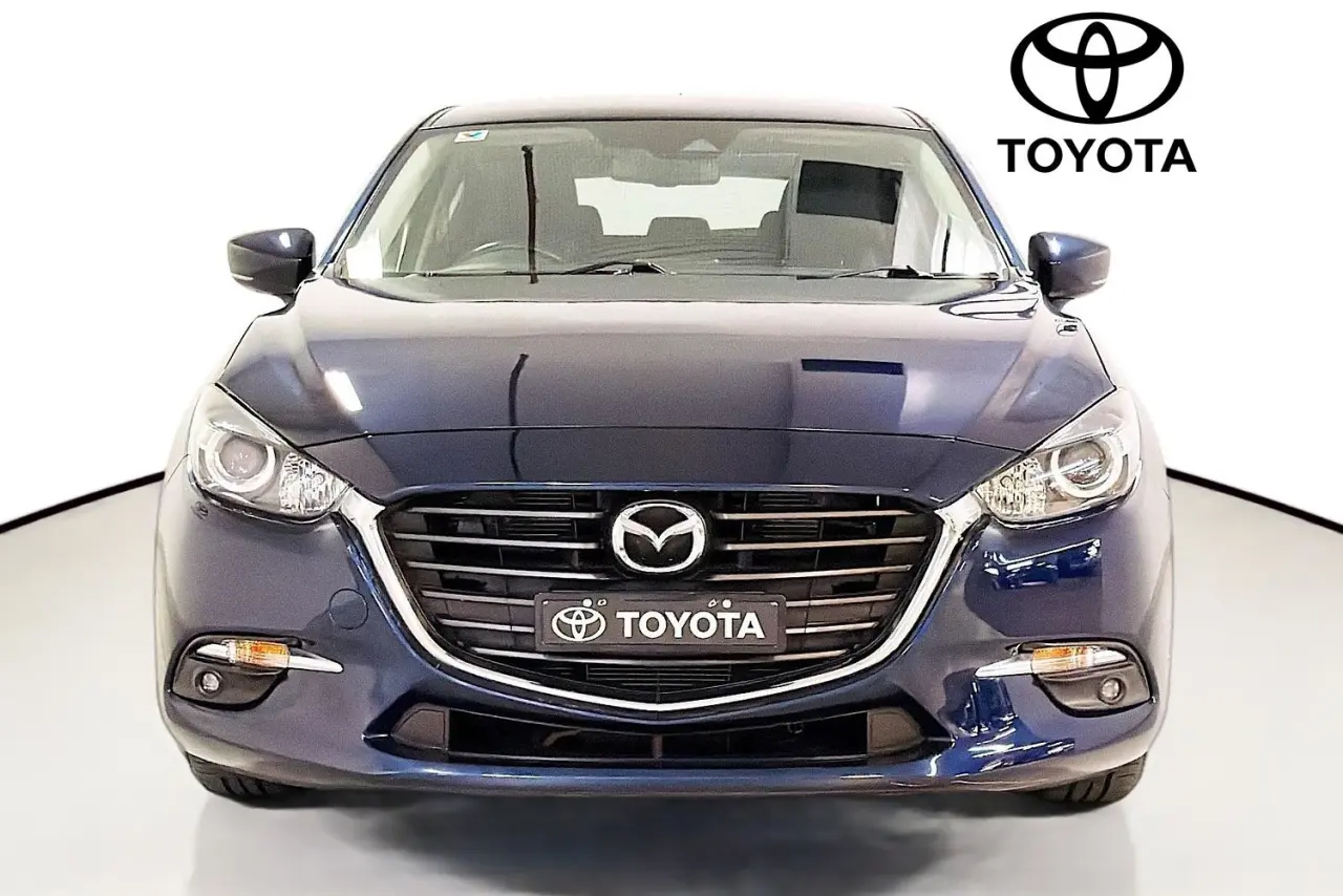 2017 Mazda 3 Gallery Image 2