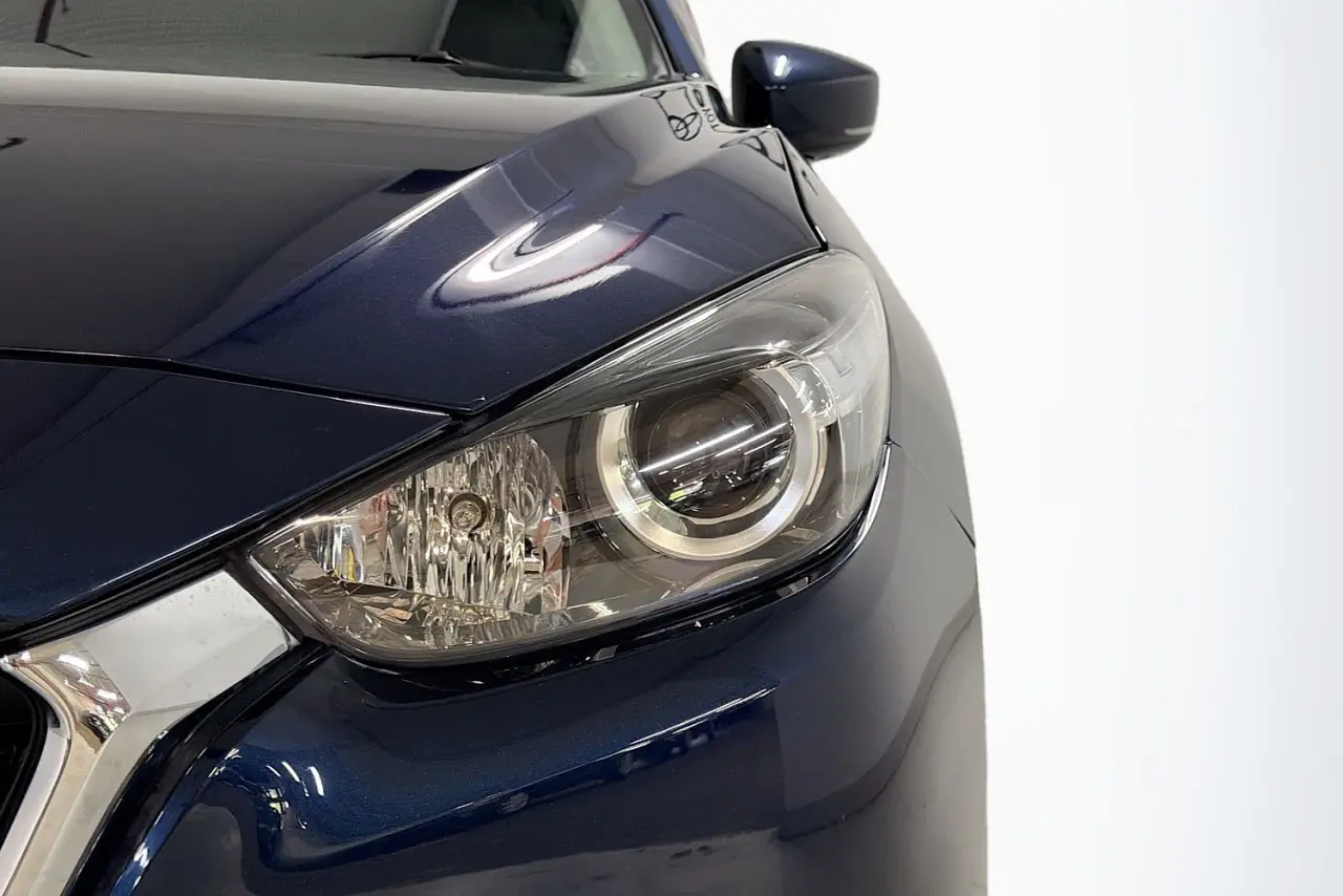 2017 Mazda 3 Gallery Image 3