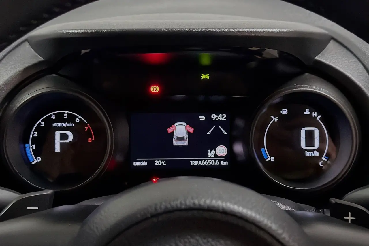 2021 Toyota Yaris Cross Gallery Image 22