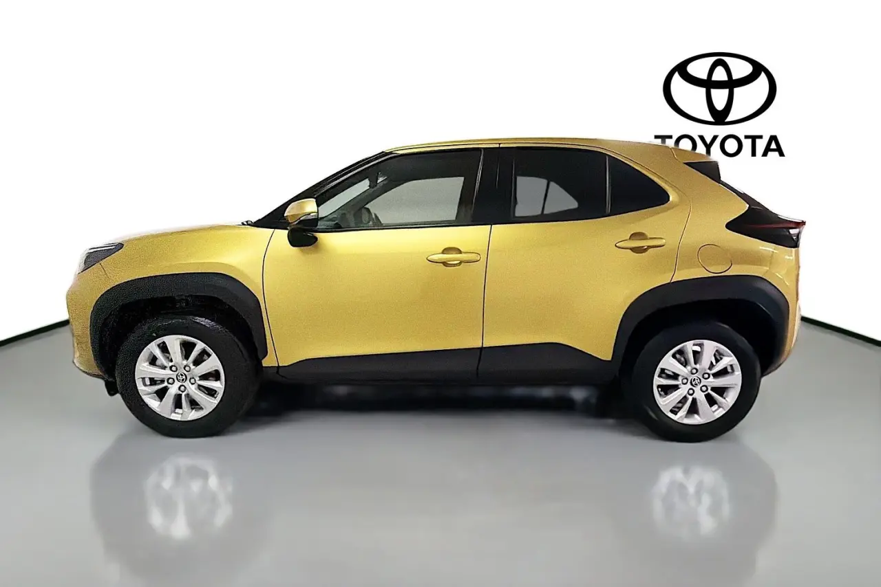 2021 Toyota Yaris Cross Gallery Image 5