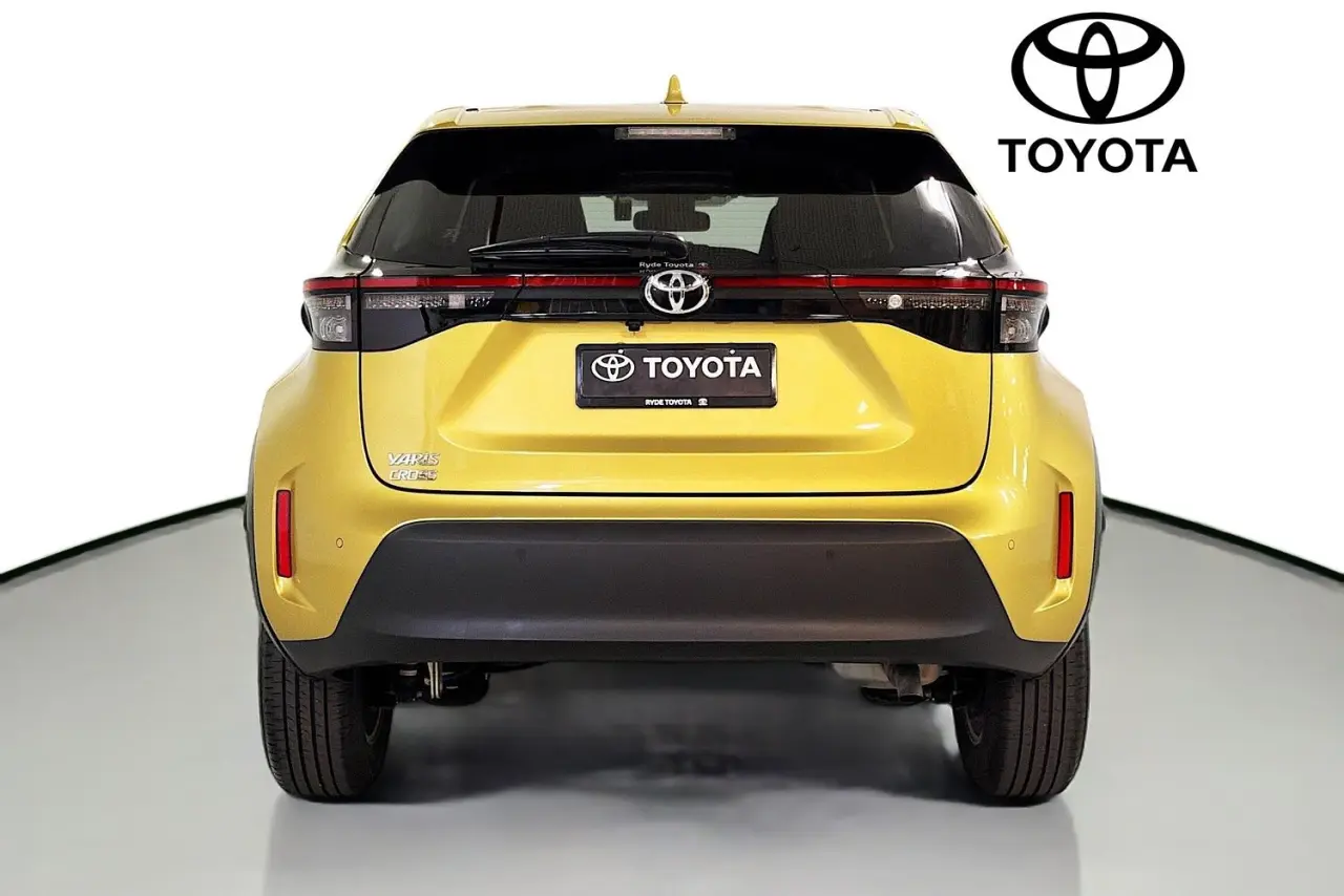 2021 Toyota Yaris Cross Gallery Image 7