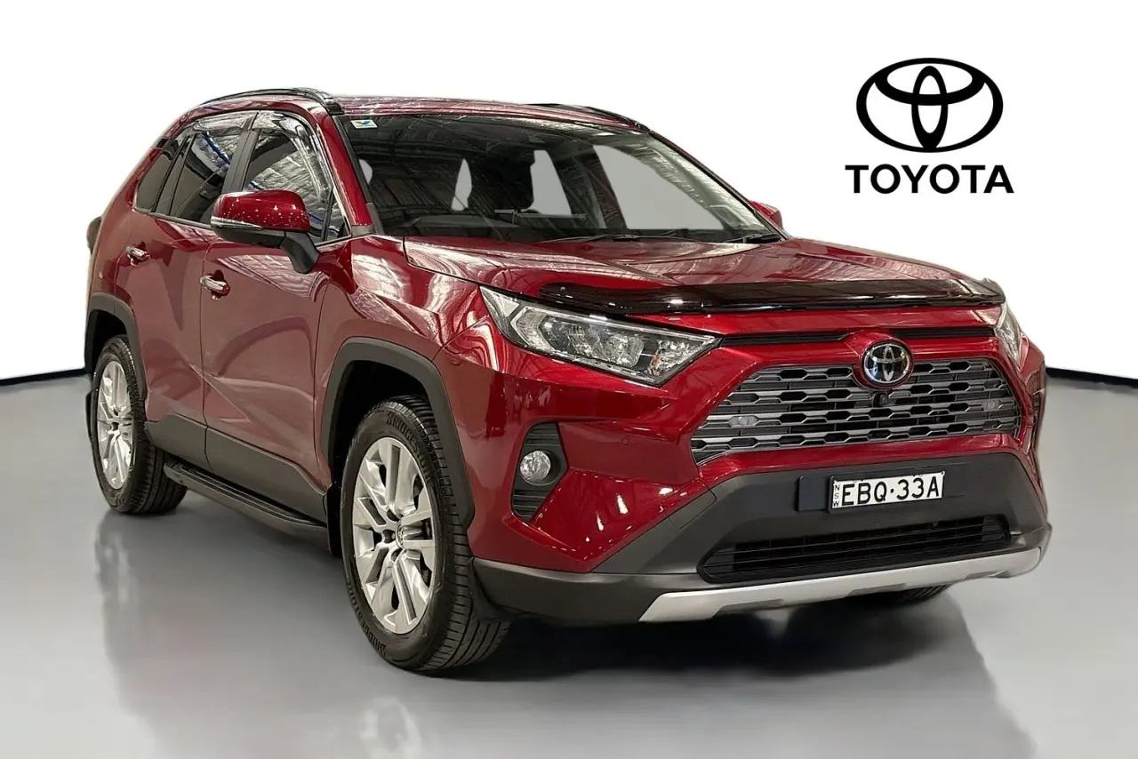 2019 Toyota RAV4 Image