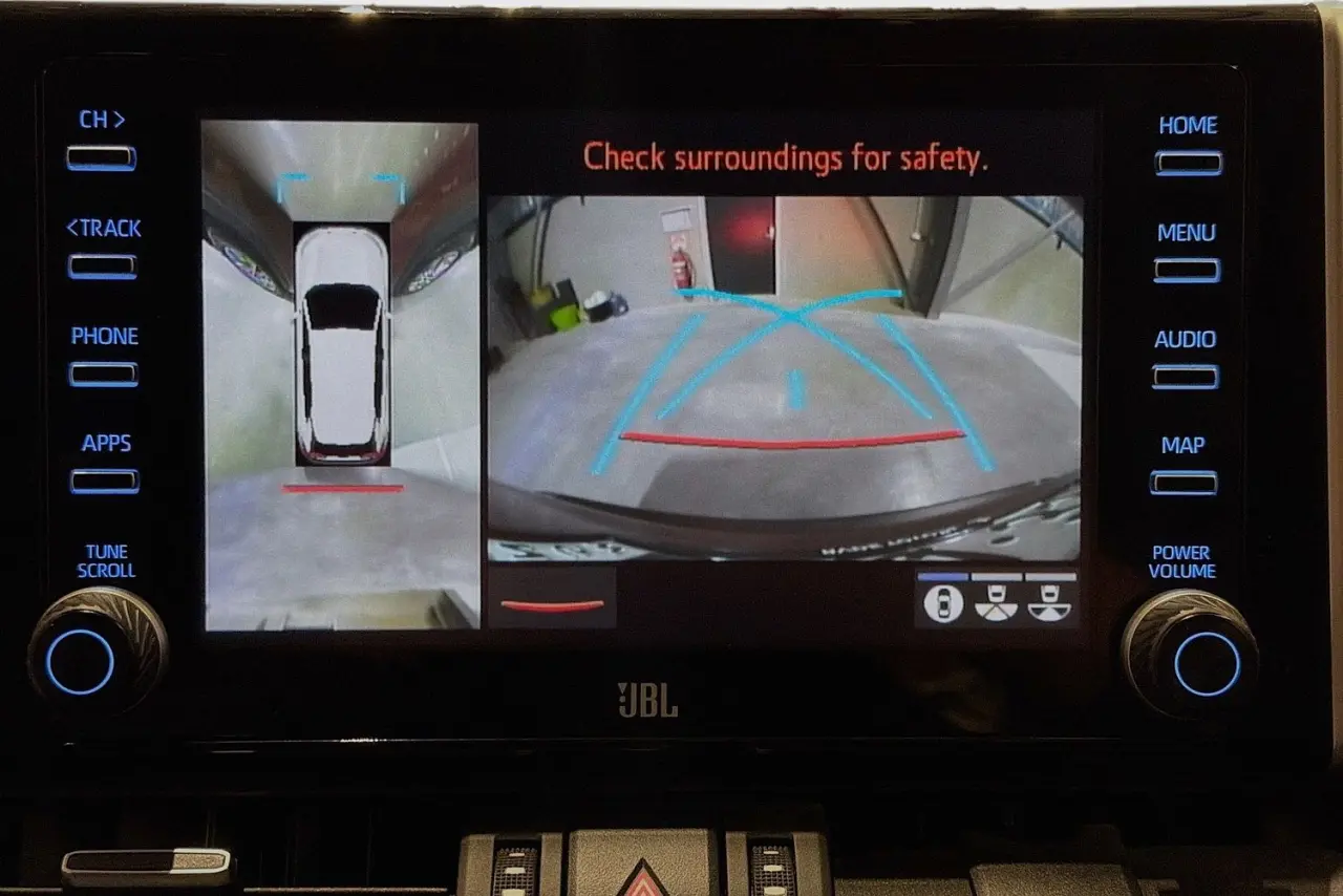 2019 Toyota RAV4 Gallery Image 16