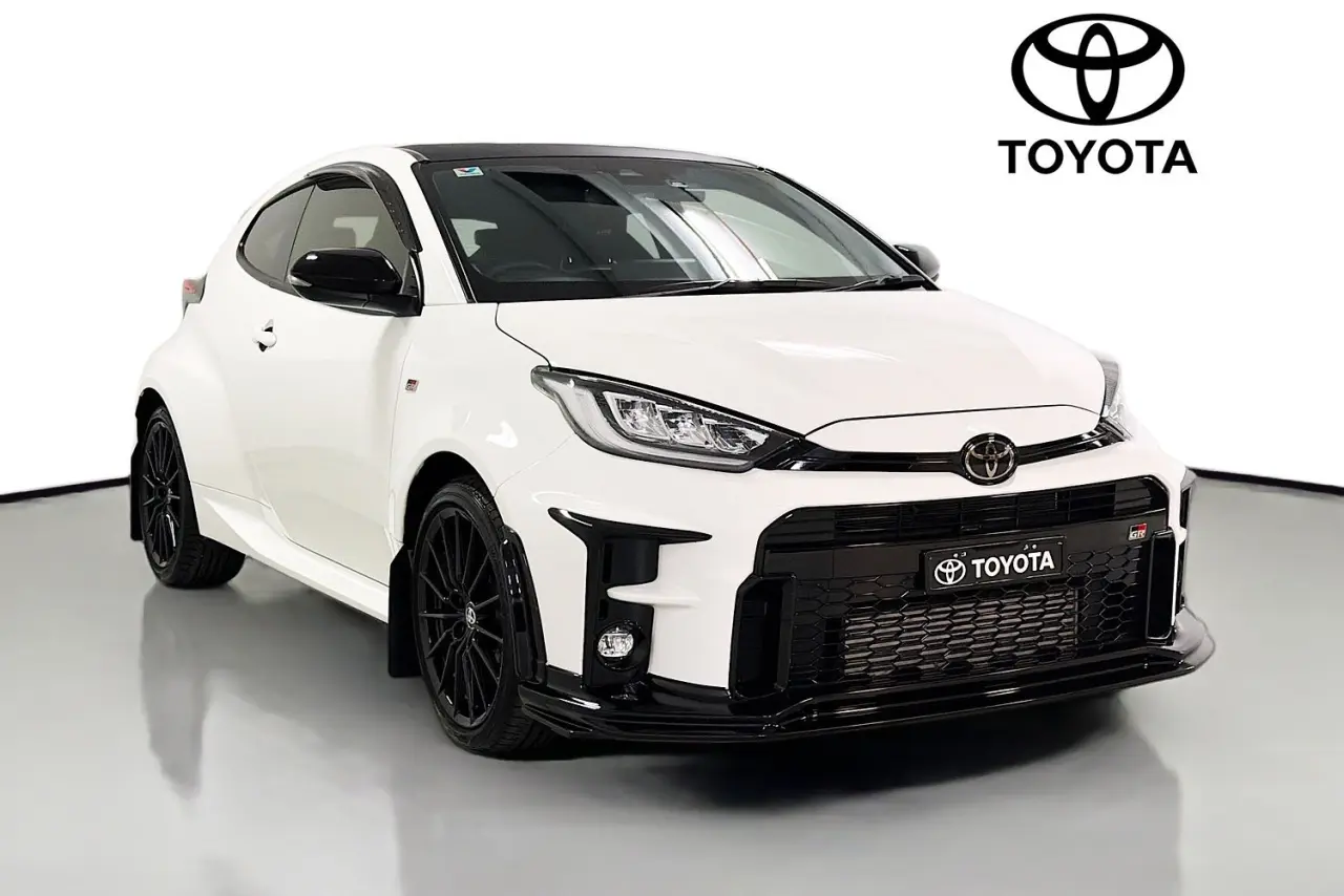 2021 Toyota Yaris Gallery Image 1