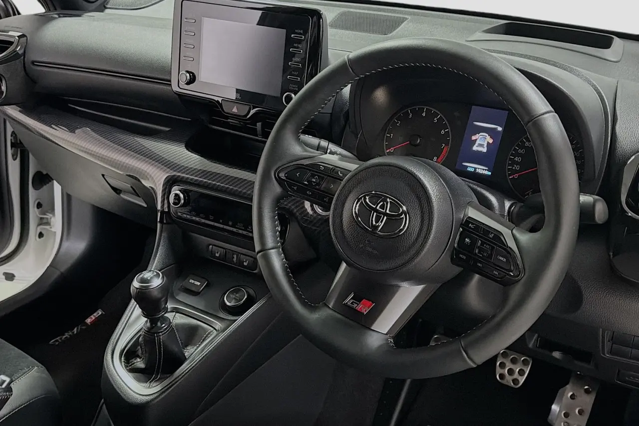 2021 Toyota Yaris Gallery Image 20